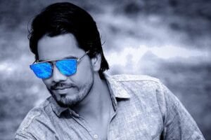 Man wearing smart glasses
